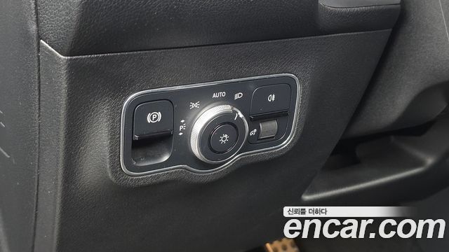 Mercedes-Benz GLB-Class (X247) GLB250 4MATIC 2022 — фото 35