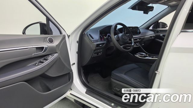 Hyundai Sonata (DN8) 2.0 Premium Plus 2023 — фото 11
