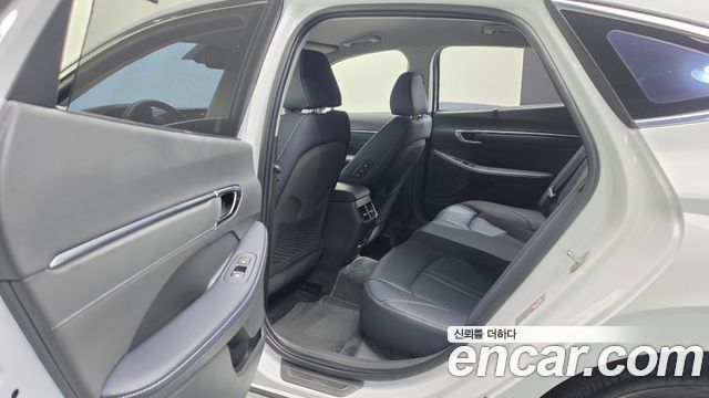 Hyundai Sonata (DN8) 2.0 Premium Plus 2023 — фото 17