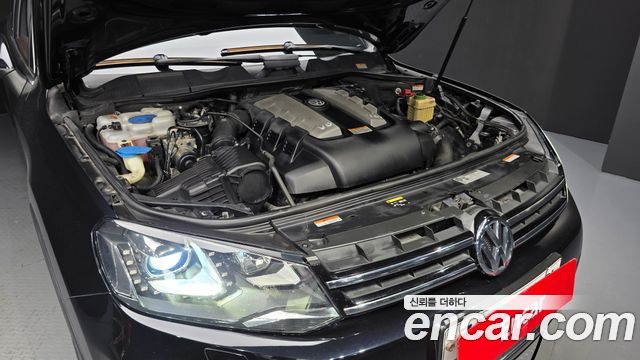 Volkswagen Touareg V6 3.0 TDI Bluemotion 7P5 2014 — фото 6