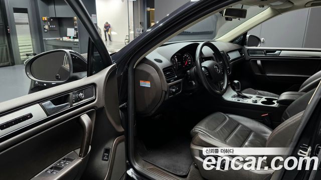 Volkswagen Touareg V6 3.0 TDI Bluemotion 7P5 2014 — фото 12
