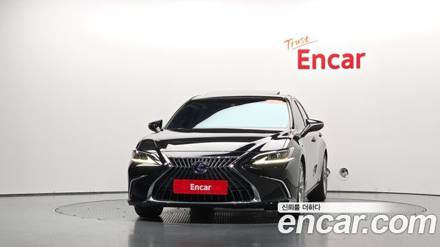 Lexus ES300h (VII) Luxury Plus 2022 — фото 3