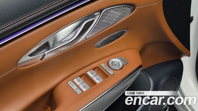 Genesis GV70 2.5T Gasoline 2WD 2025 — фото 27