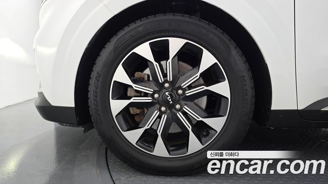 Kia Carnival (IV) Diesel 7-Seater Signature 2023 — фото 5