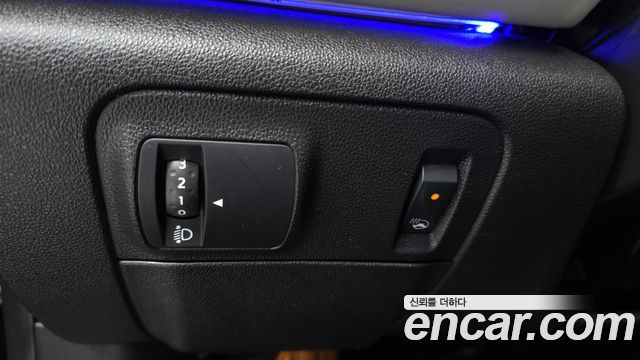 Renault Korea SM6 2.0 GDe RE 2016 — фото 19