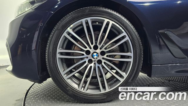 BMW 5 Series (G30) 520d M Sport Package Plus 2020 — фото 5