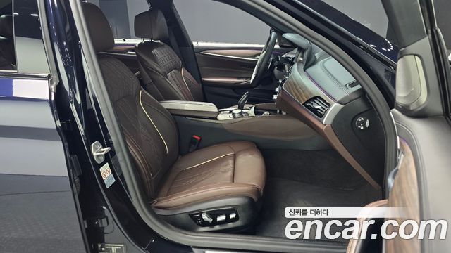BMW 5 Series (G30) 520d M Sport Package Plus 2020 — фото 10