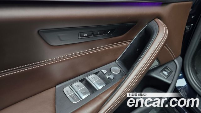 BMW 5 Series (G30) 520d M Sport Package Plus 2020 — фото 27