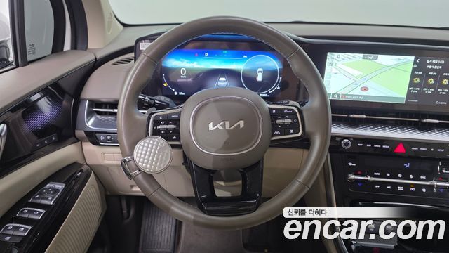 Kia Carnival (IV) Gasoline 4-Seater Hi-Limousine Signature 2023 — фото 17