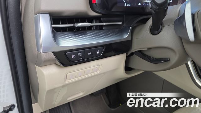 Kia Carnival (IV) Gasoline 4-Seater Hi-Limousine Signature 2023 — фото 24