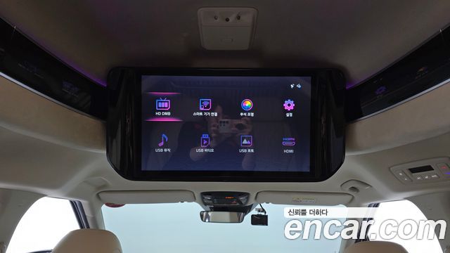 Kia Carnival (IV) Gasoline 4-Seater Hi-Limousine Signature 2023 — фото 44