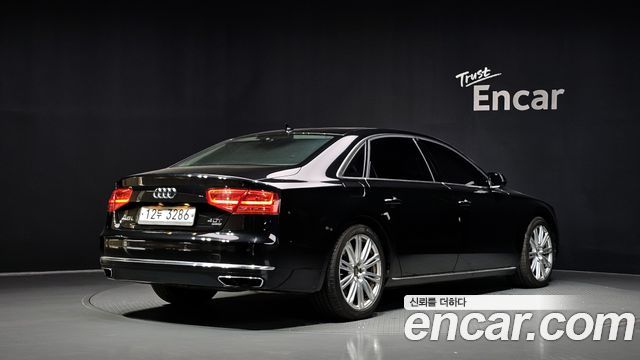 Audi A8 4.0 TFSI Quattro LWB D4 2013 — фото 2
