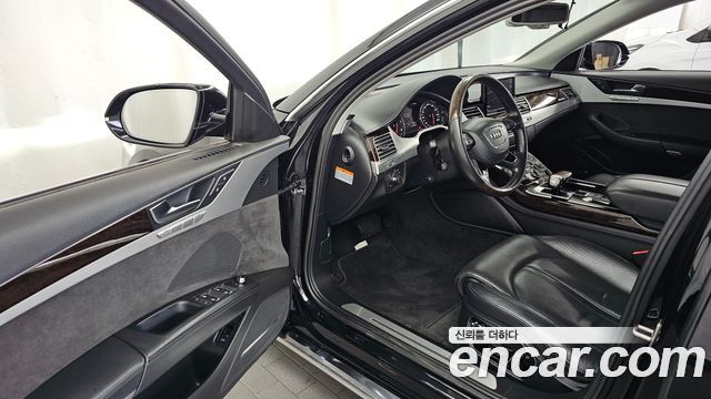 Audi A8 4.0 TFSI Quattro LWB D4 2013 — фото 10