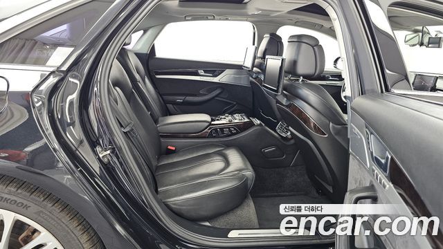 Audi A8 4.0 TFSI Quattro LWB D4 2013 — фото 12