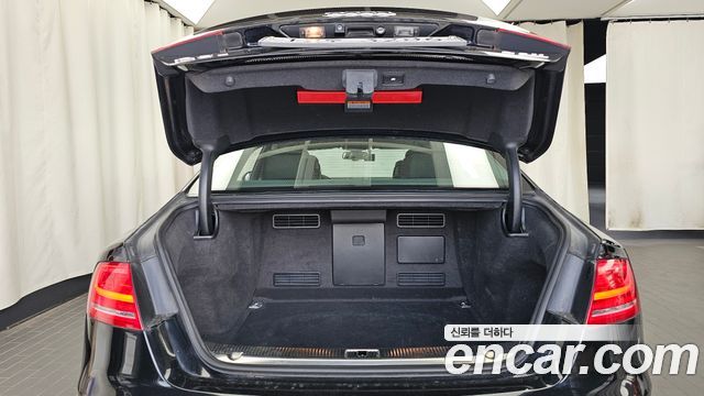Audi A8 4.0 TFSI Quattro LWB D4 2013 — фото 20