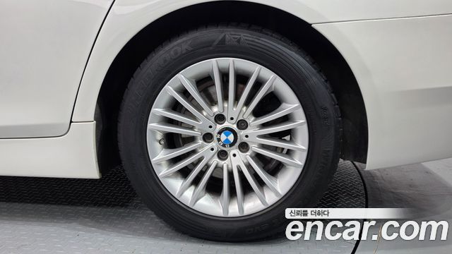 BMW 5 Series (F10) 520d xDrive 2014 — фото 5