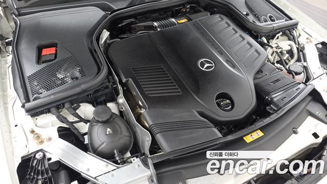 Mercedes-Benz E-Class (W213) E450 4MATIC Cabriolet 2021 — фото 6