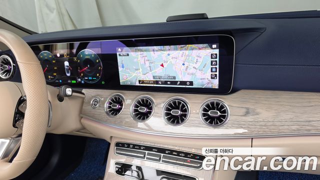 Mercedes-Benz E-Class (W213) E450 4MATIC Cabriolet 2021 — фото 14