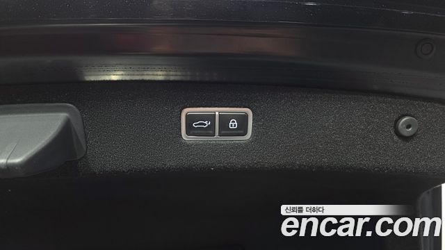 Genesis G90 (RS4) Gasoline 3.5 Turbo 2WD 2022 — фото 24