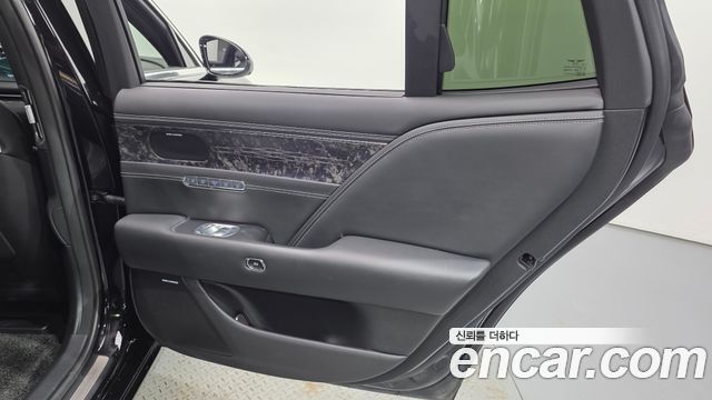 Genesis G90 (RS4) Gasoline 3.5 Turbo 2WD 2022 — фото 31