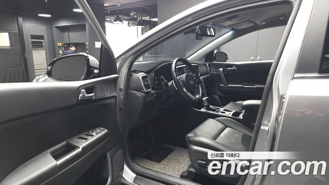 Kia Sportage The Bold Diesel 2.0 2WD Prestige 2021 — фото 10