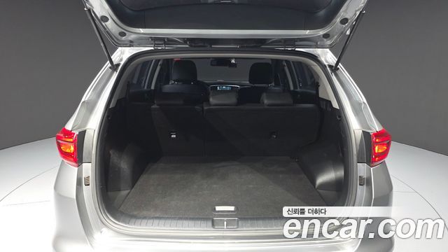 Kia Sportage The Bold Diesel 2.0 2WD Prestige 2021 — фото 20