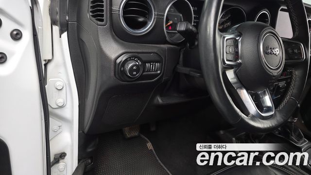 Jeep Wrangler (JL) 2.0 Sahara 4Door 2018 — фото 23
