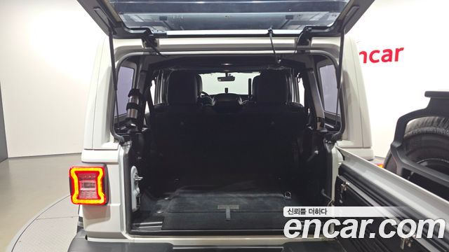Jeep Wrangler (JL) 2.0 Sahara 4Door 2018 — фото 24