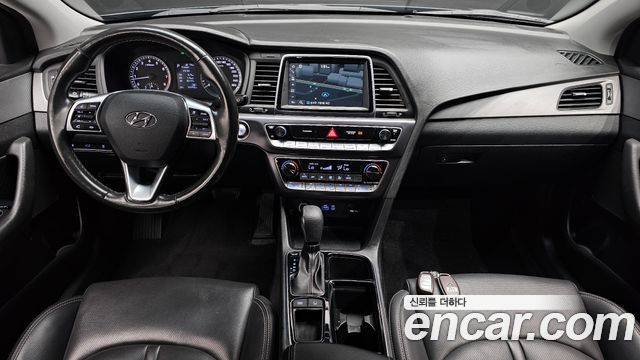 Hyundai Sonata New Rise 2.0 Smart Spicial 2019 — фото 7