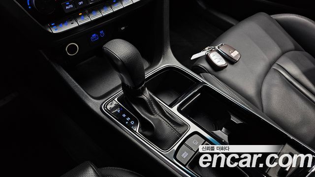 Hyundai Sonata New Rise 2.0 Smart Spicial 2019 — фото 9