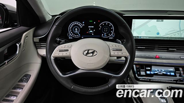 Hyundai Grandeur (IG) 2.5 Calligraphy 2023 — фото 14