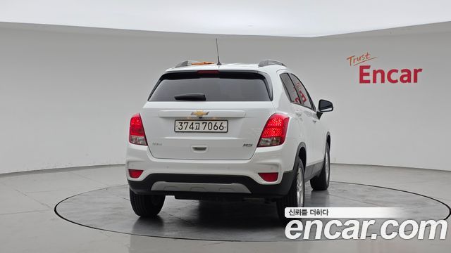Chevrolet Trax 1.4 LT 2020 — фото 4