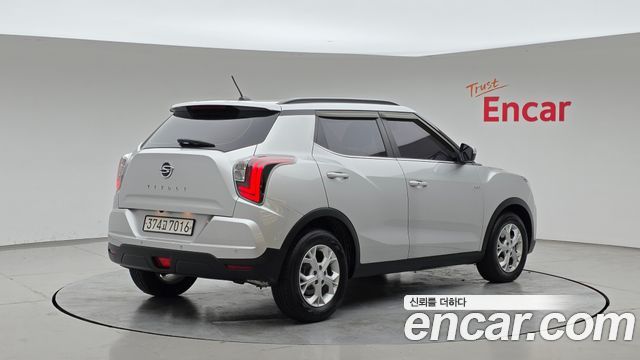 KG Mobility (SsangYong) Very New Tivoli Gasoline 1.5 2WD V3 2022 — фото 2