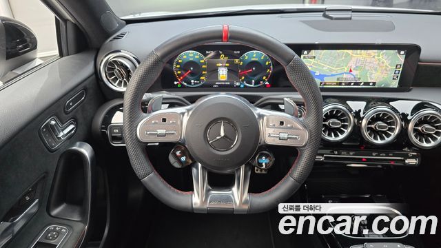 Mercedes-Benz A-Class (W177) AMG A35 4MATIC Sedan 2023 — фото 13