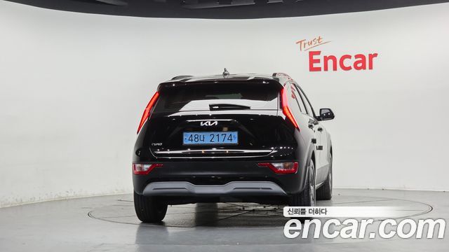 Kia Niro EV Air 2024 — фото 4
