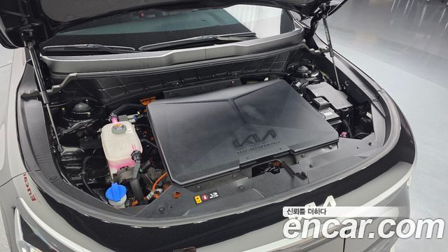 Kia Niro EV Air 2024 — фото 6