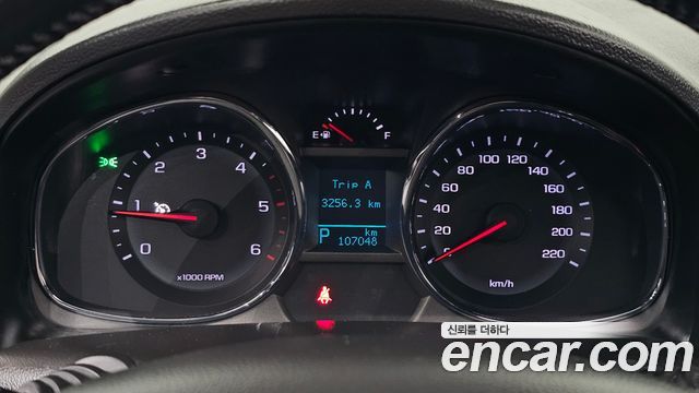 Chevrolet Captiva 2WD Perfect black 2018 — фото 8