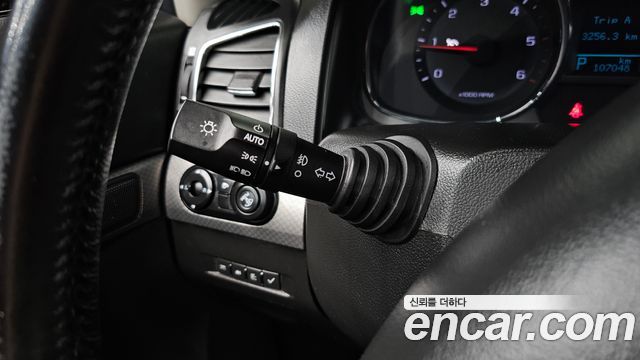 Chevrolet Captiva 2WD Perfect black 2018 — фото 17