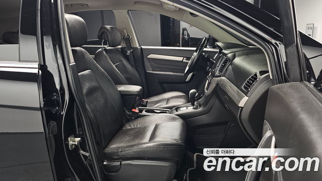 Chevrolet Captiva 2WD Perfect black 2018 — фото 26
