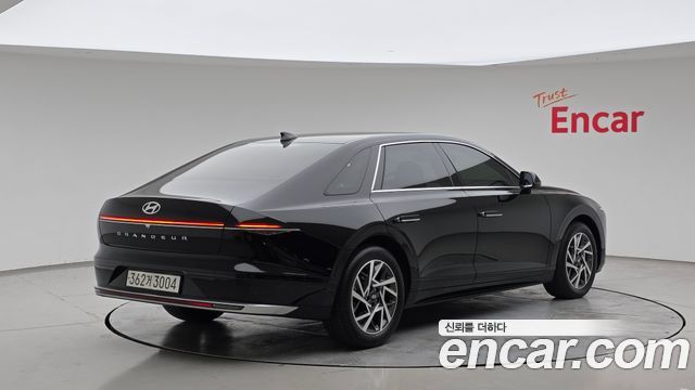 Hyundai Grandeur (GN7) 2,5 Gasoline 2WD Premium 2024 — фото 2