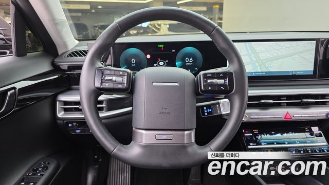 Hyundai Grandeur (GN7) 2,5 Gasoline 2WD Premium 2024 — фото 13