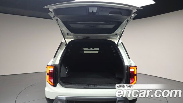 KG Mobility (SsangYong) Torres Gasoline 1.5 2WD TV5 2025 — фото 20