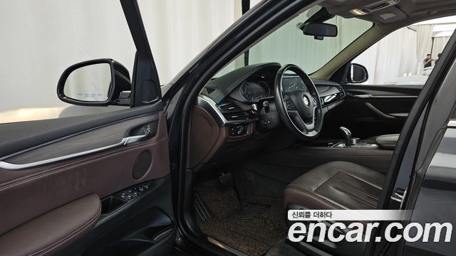 BMW X5 (F15) xDrive 30d 2017 — фото 10