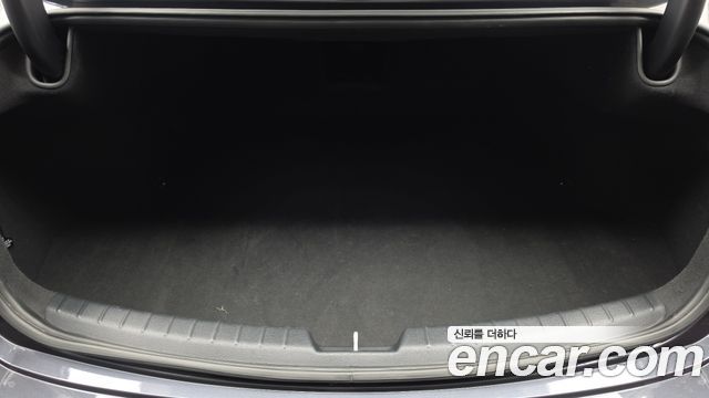 Kia K7 Premier 2.5 GDI Noblesse 2020 — фото 20