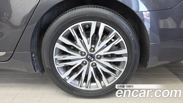 Kia K7 Premier 2.5 GDI Noblesse 2020 — фото 21