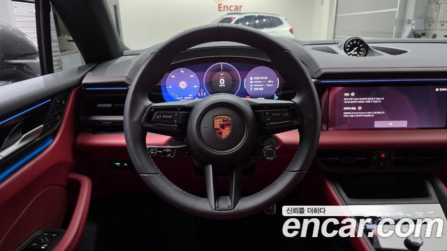 Porsche Macan EV 4S 2025 — фото 14