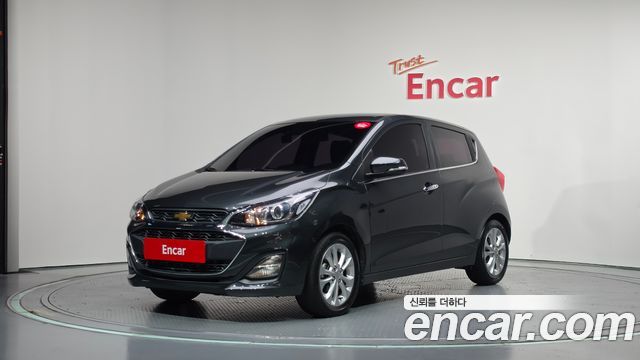 Chevrolet Spark Premier 2021 — фото 1