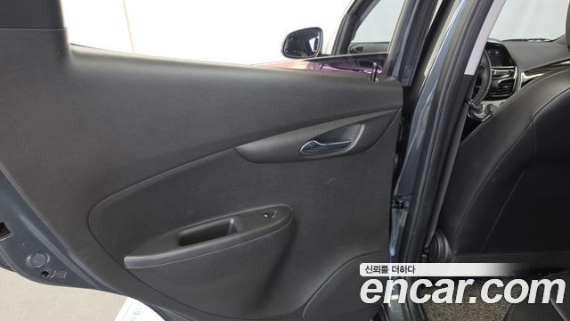 Chevrolet Spark Premier 2021 — фото 25