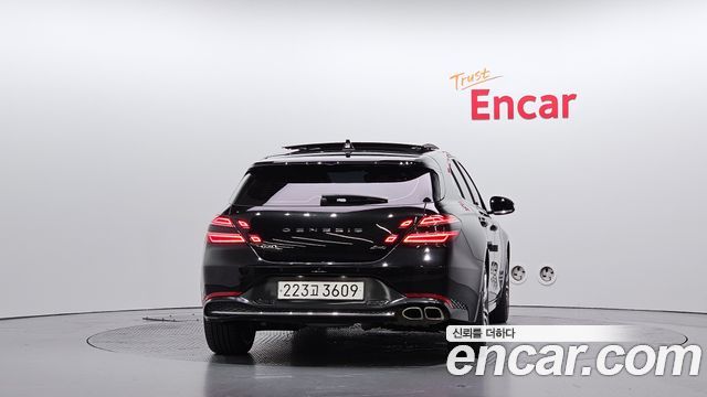 Genesis G70 Shooting Brake Gasoline 2.0T 4WD 2023 — фото 4
