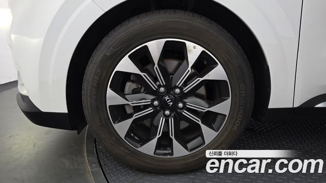 Kia Carnival (IV) Diesel 7-Seater Signature 2021 — фото 5